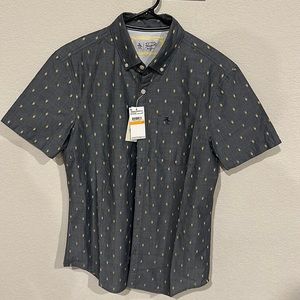 NWT Original Penguin short sleeve shirt. Size small. Front pocket. Dark Sapphire